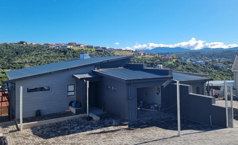 2 Bedroom Property for Sale in Groot Brakrivier Central Western Cape
